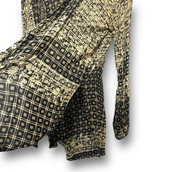 Free People Plaid Floral Caravan Top - Picture 9 of 11